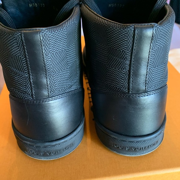 Louis Vuitton offshore high top sneakers - Picture 5 of 8